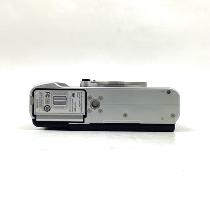【全額返金保証】【最速発送】FUJIFILM デジタル一眼 X-M1 美品 動作確認済