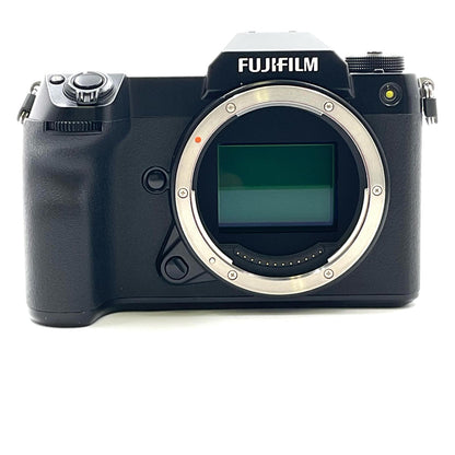 【全額返金保証】【最速発送】FUJIFILM デジタル一眼 GFX50SII 美品 動作確認済