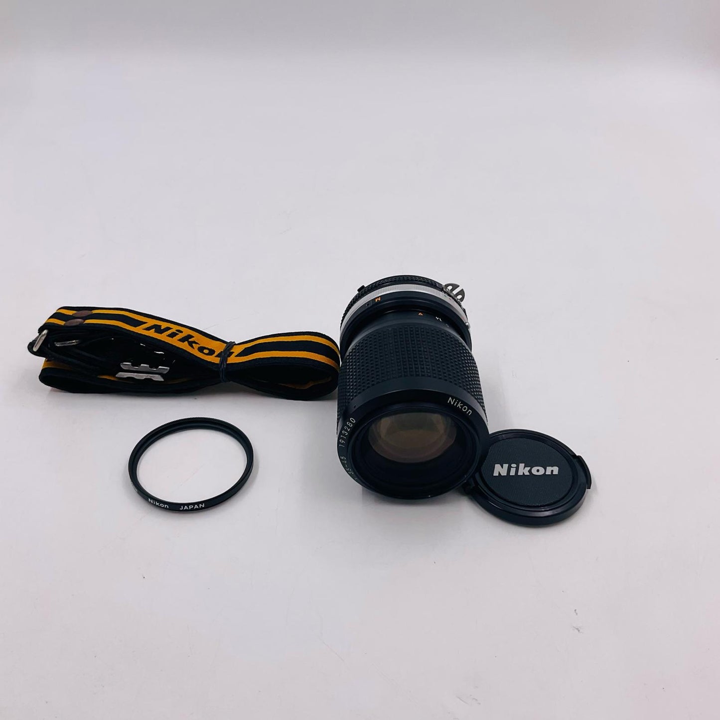 【全額返金保証】【最速発送】Nikon F3 HP Zoom-NIKKOR 35-105mm F3.5-4.5 美品 動作確認済