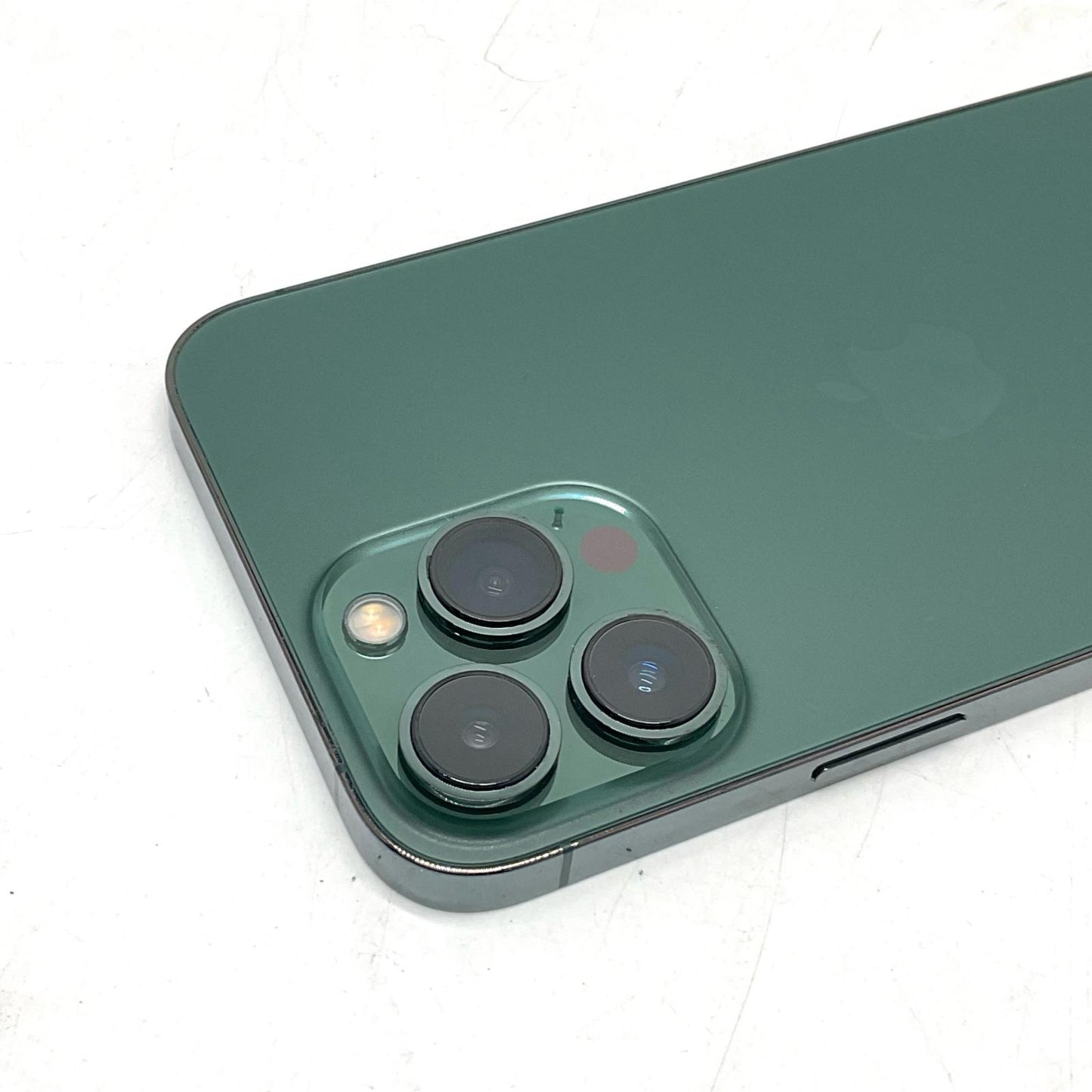 【全額返金保証】【最速発送】Apple iPhone iPhone 13 Pro Max 256GB アルパイングリーン au 白ロム 動作確認済 82%