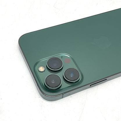 【全額返金保証】【最速発送】Apple iPhone iPhone 13 Pro Max 256GB アルパイングリーン au 白ロム 動作確認済 82%