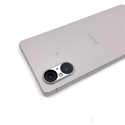 【全額返金保証】【最速発送】Sony Xperia 5 V 256GB プラチナシルバー SIMフリー XQ-DE44 白ロム 美品 動作確認済