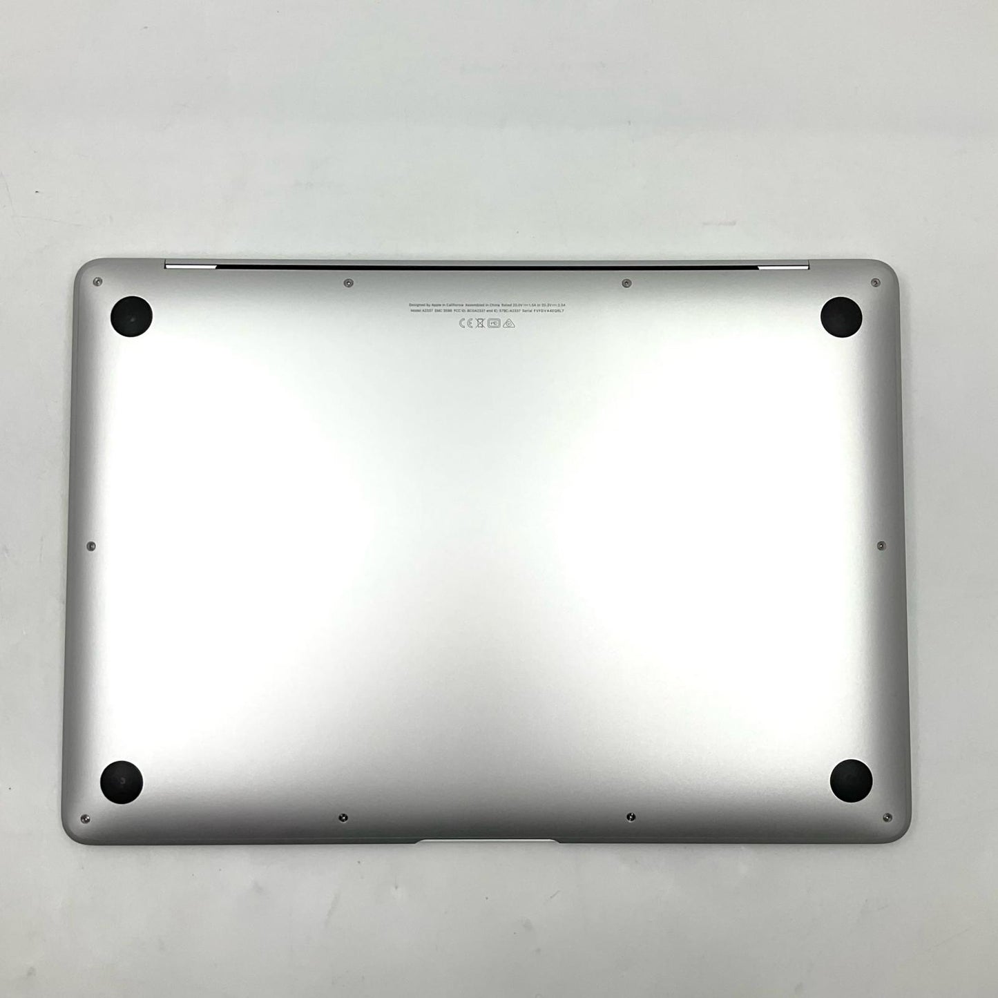 【全額返金保証】【最速発送】Apple MacBook Air 13.3インチ 2020 Apple M1 8GB 256GB シルバー 96% 動作確認済