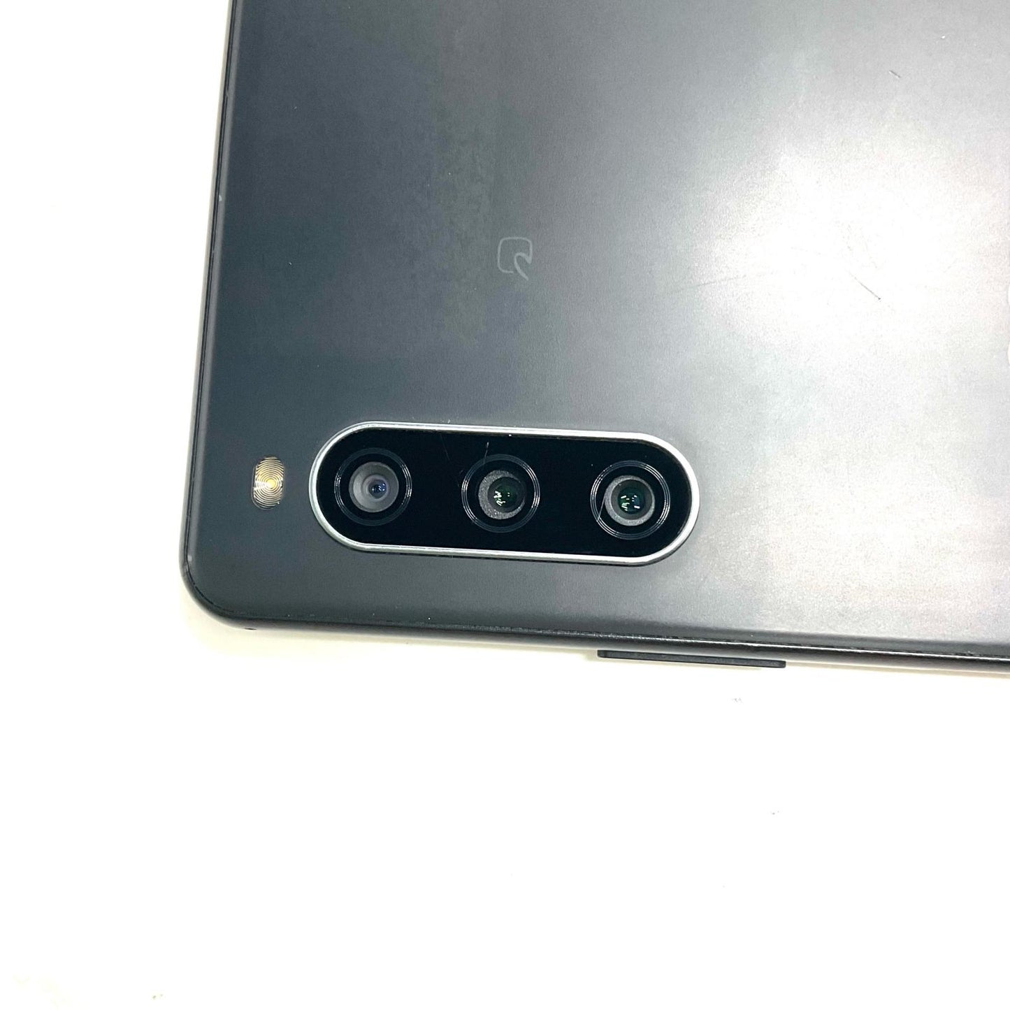 【最速発送】 Xperia 10 IV 128GB ブラック系 docomo SO-52C 白ロム【難有】