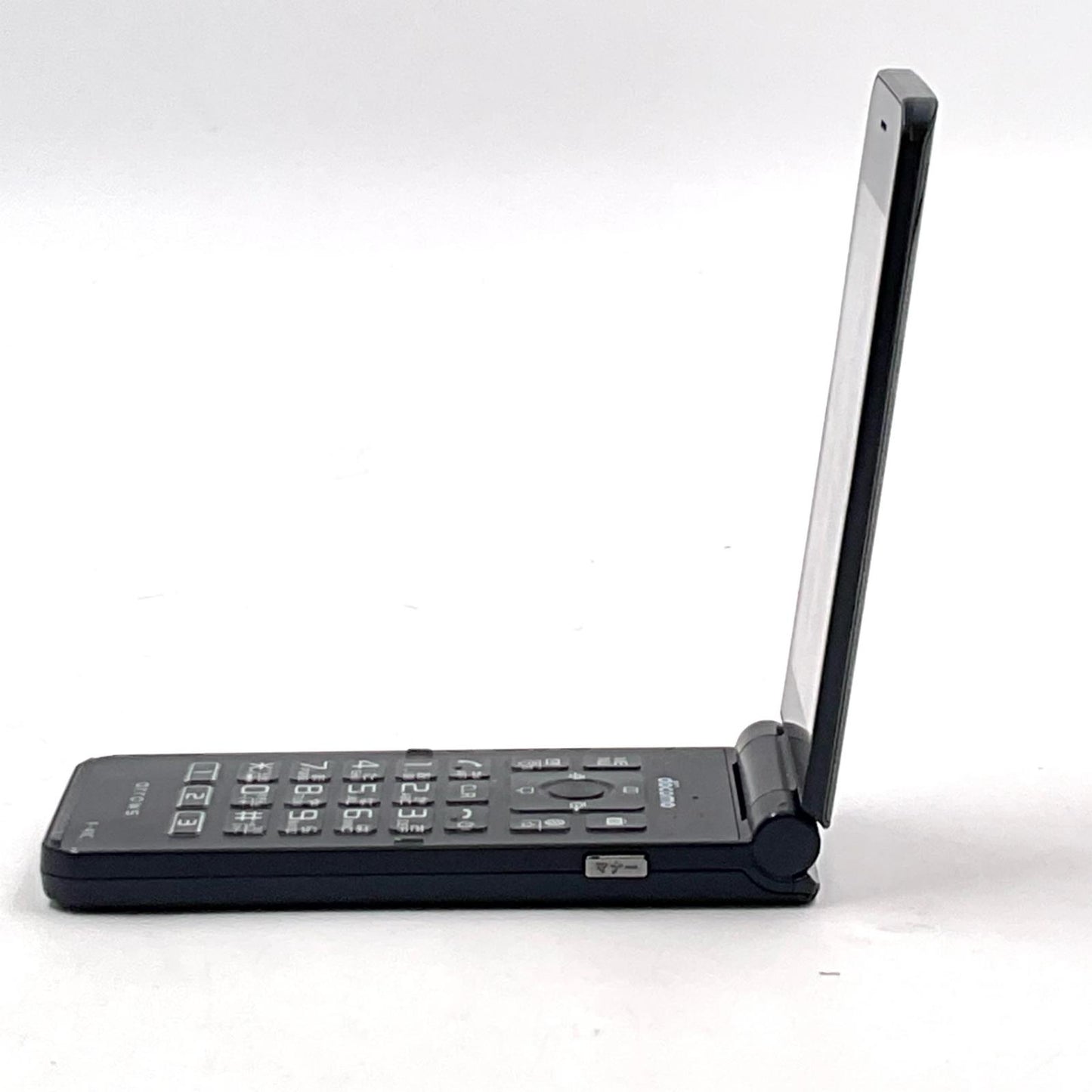 【全額返金保証】【最速発送】 arrows ケータイ ベーシック 8GB ブルー系 docomo F-41C 白ロム 動作確認済