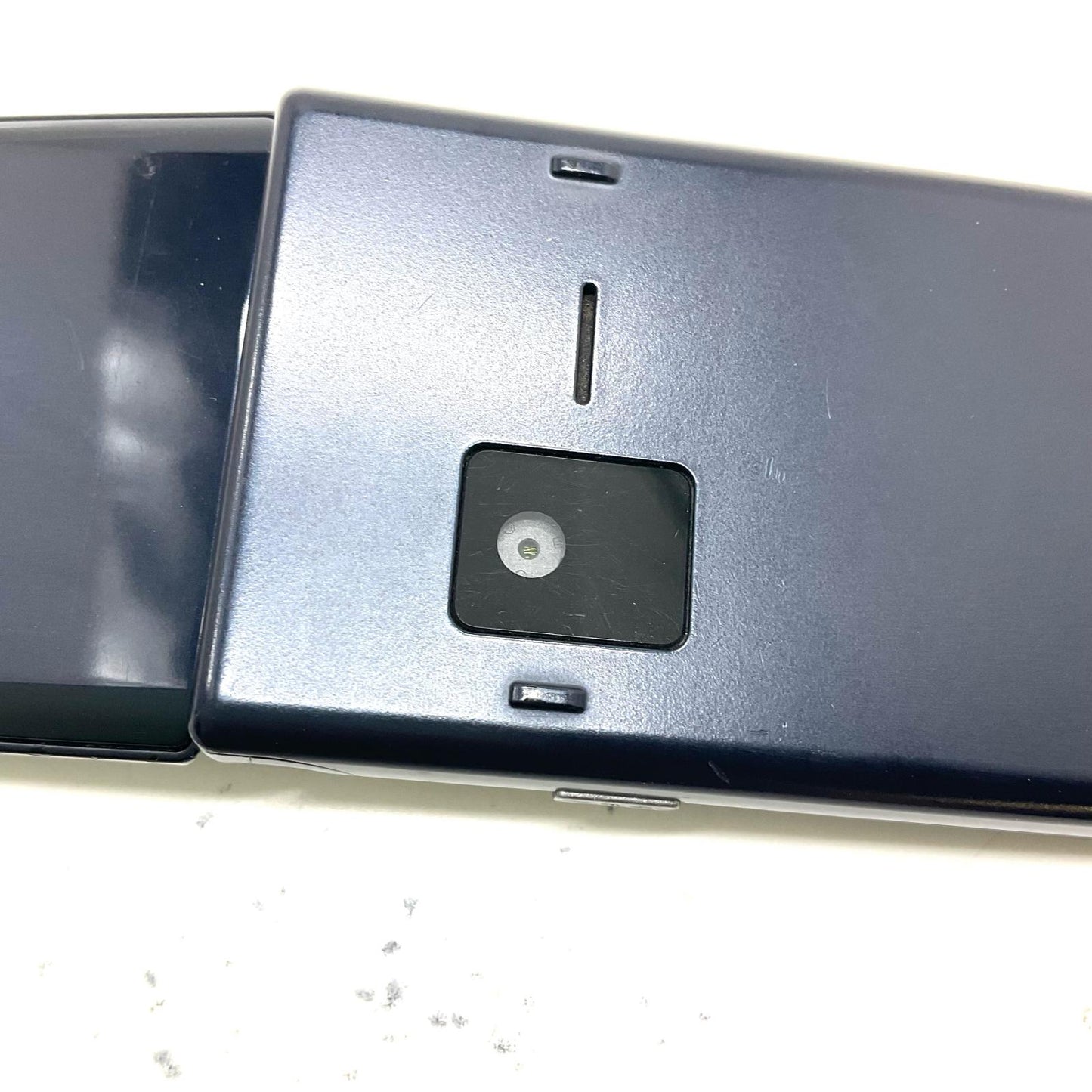 【全額返金保証】【最速発送】 arrows ケータイ ベーシック 8GB ブルー系 docomo F-41C 白ロム 動作確認済