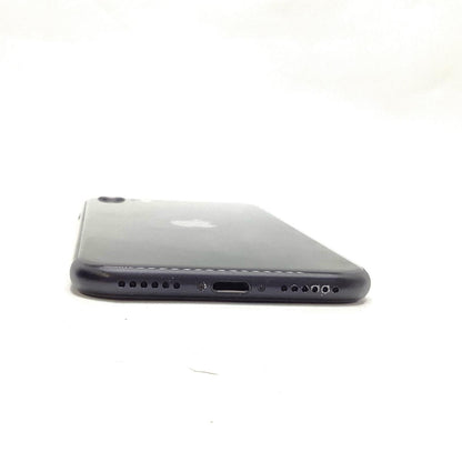 【全額返金保証】【最速発送】Apple iPhone iPhone SE（第2世代） 128GB ブラック docomo 白ロム 動作確認済 77%