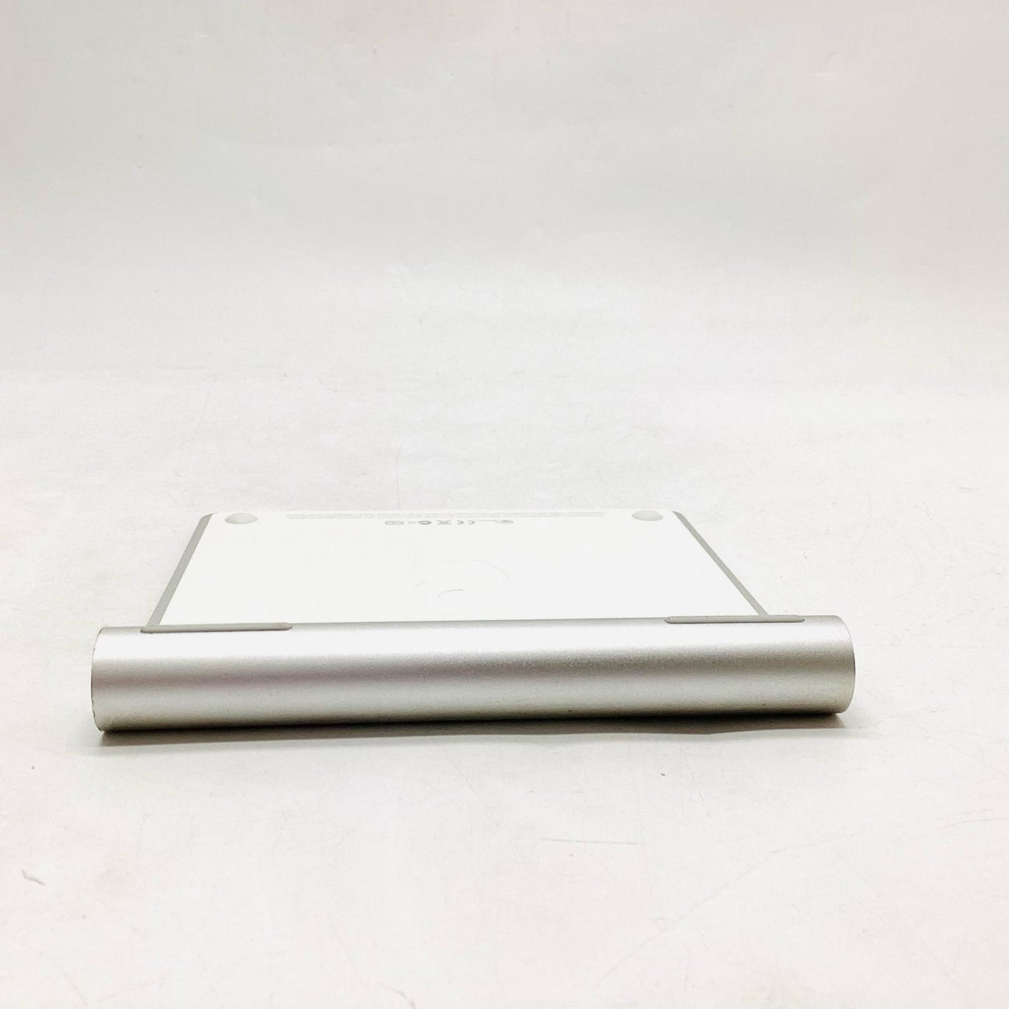【全額返金保証】【最速発送】Apple MC380J/A 美品 動作確認済