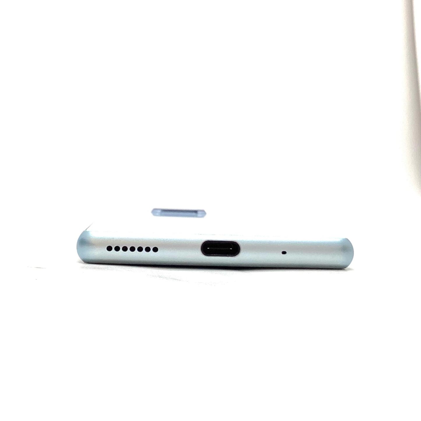 【全額返金保証】【最速発送】Sony Xperia 8 64GB ブルー au SOV42 白ロム 動作確認済