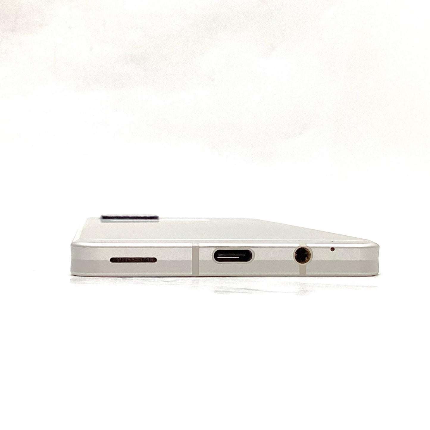 【最速発送】SHARP AQUOS sense6s 64GB シルバー au SHG07 白ロム【難有】