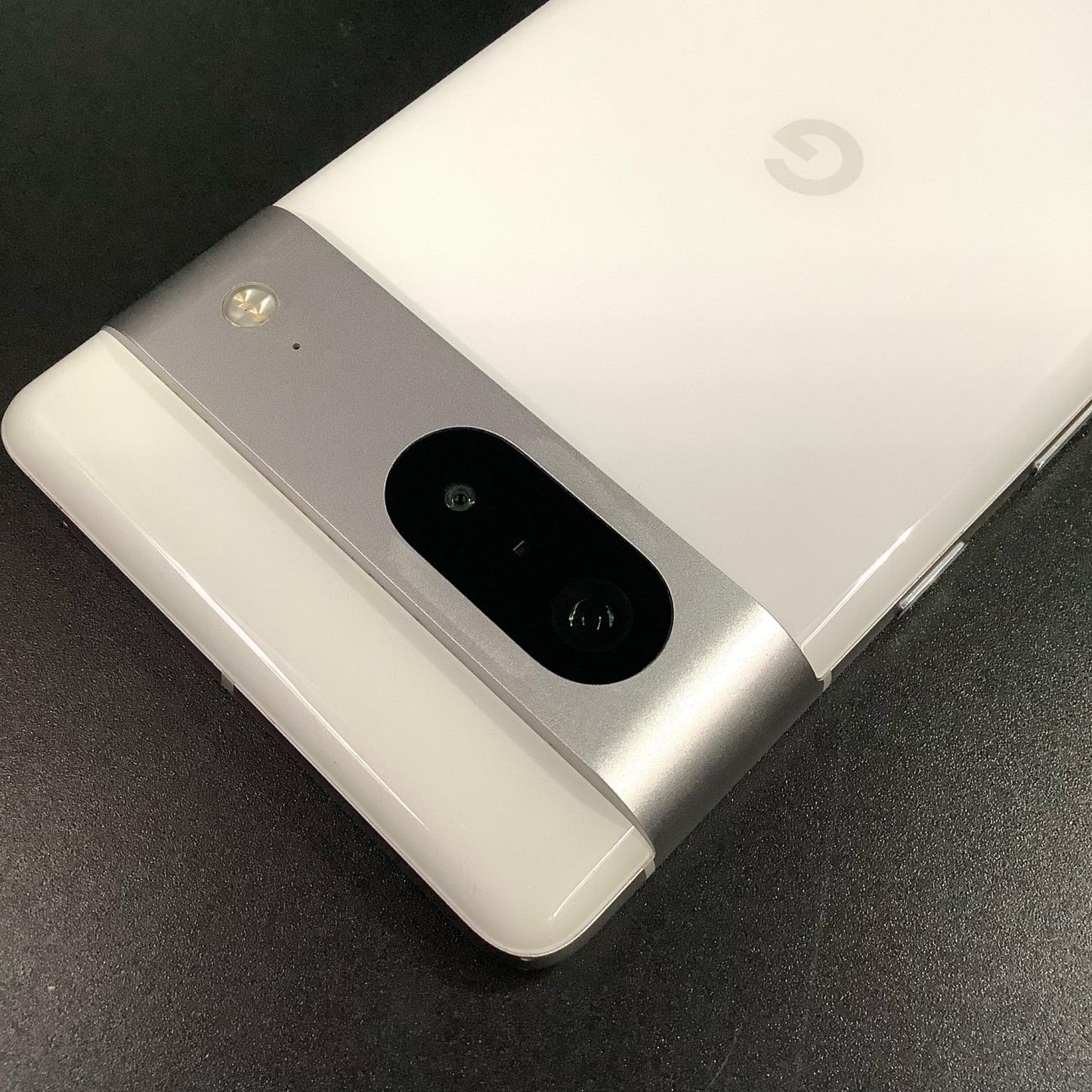 【全額返金保証】【最速発送】Google Pixel 7 128GB Snow au G03Z5 美品 動作確認済