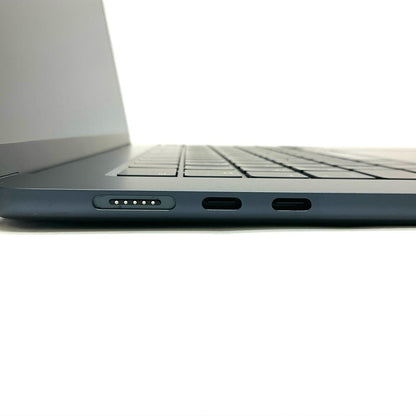 【全額返金保証】【最速発送】Apple MacBook Air 15インチ 2024 Apple M3 8GB 256GB ミッドナイト 100% 超美品 動作確認済