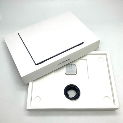 【全額返金保証】【最速発送】Apple MacBook Air 15インチ 2024 Apple M3 8GB 256GB ミッドナイト 100% 超美品 動作確認済