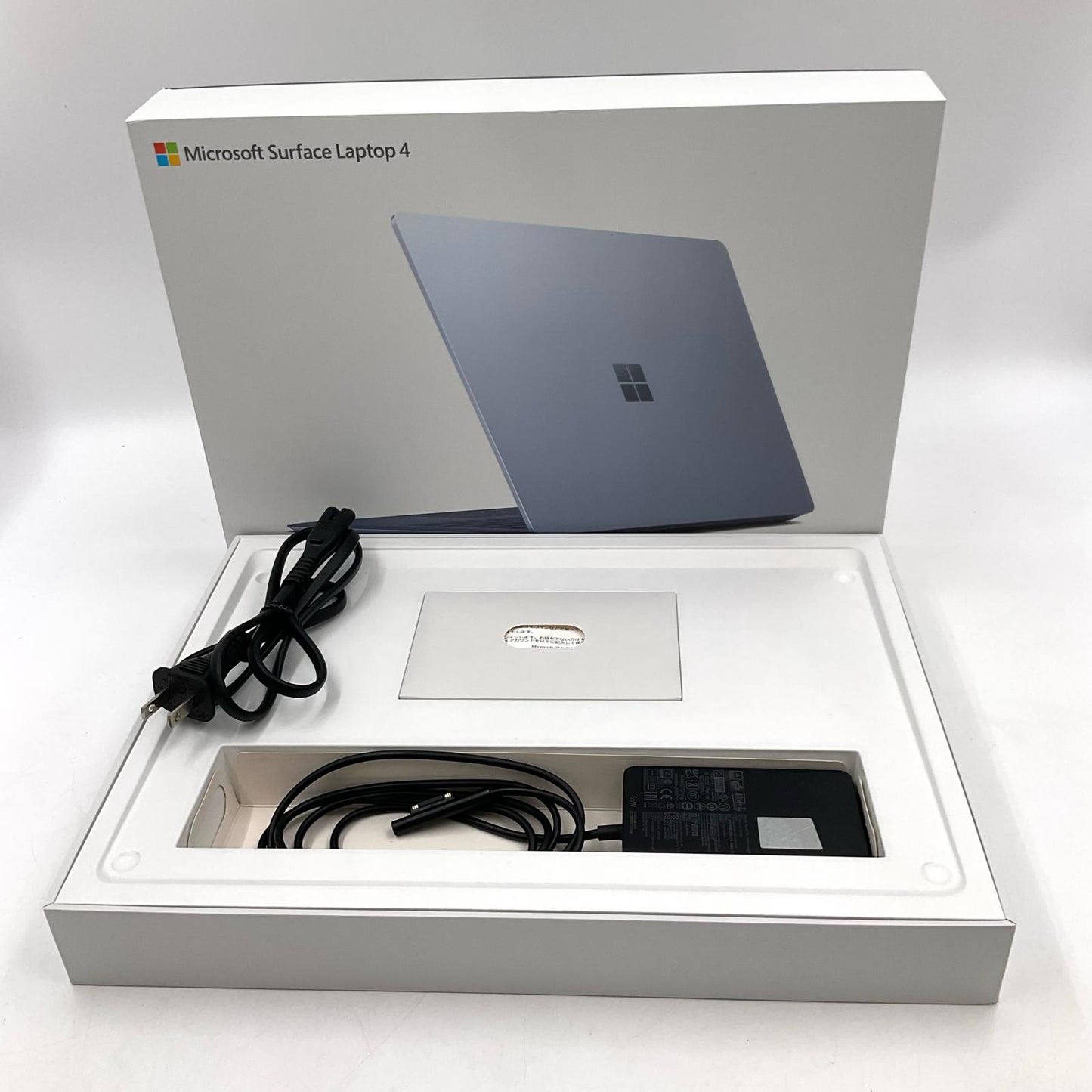 【全額返金保証】【最速発送】Microsoft Surface Laptop 4 AMD Ryzen 5 Microsoft Surface(R) Edition 2.20GHz 16GB M.2 SSD 256GB 89.7% 美品 動作確認済