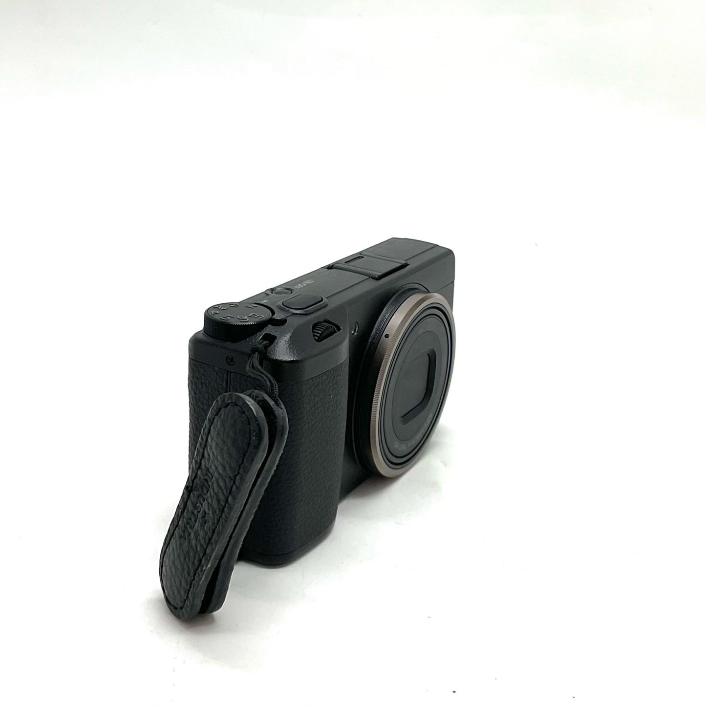 【全額返金保証】【最速発送】RICOH コンパクトデジタルカメラ GR III 美品 動作確認済