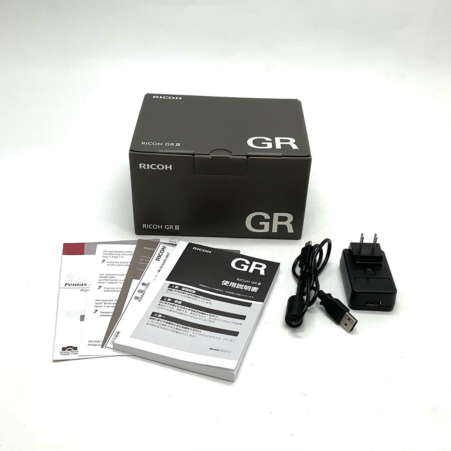 【全額返金保証】【最速発送】RICOH コンパクトデジタルカメラ GR III 美品 動作確認済