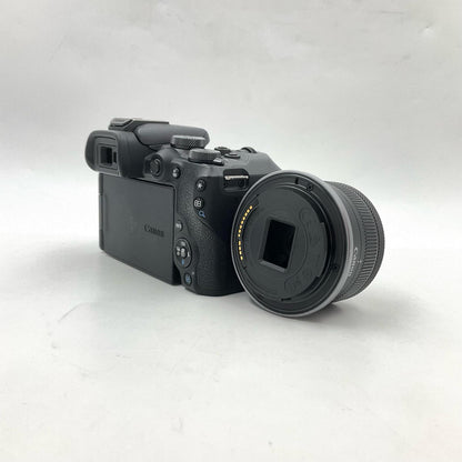 【全額返金保証】【最速発送】Canon デジタル一眼 EOS R10 18-45mm レンズキット ブラック 美品 動作確認済