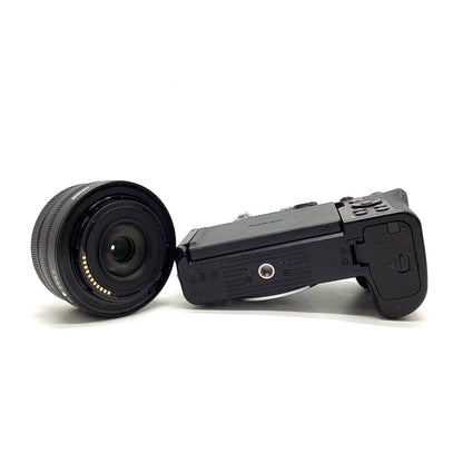 【全額返金保証】【最速発送】Nikon デジタル一眼 Z30 16-50 VR レンズキット ブラック 美品 動作確認済