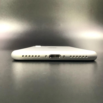 【全額返金保証】【最速発送】Apple iPhone iPhone SE（第2世代） 64GB ホワイト SIMフリー 白ロム 動作確認済 75%
