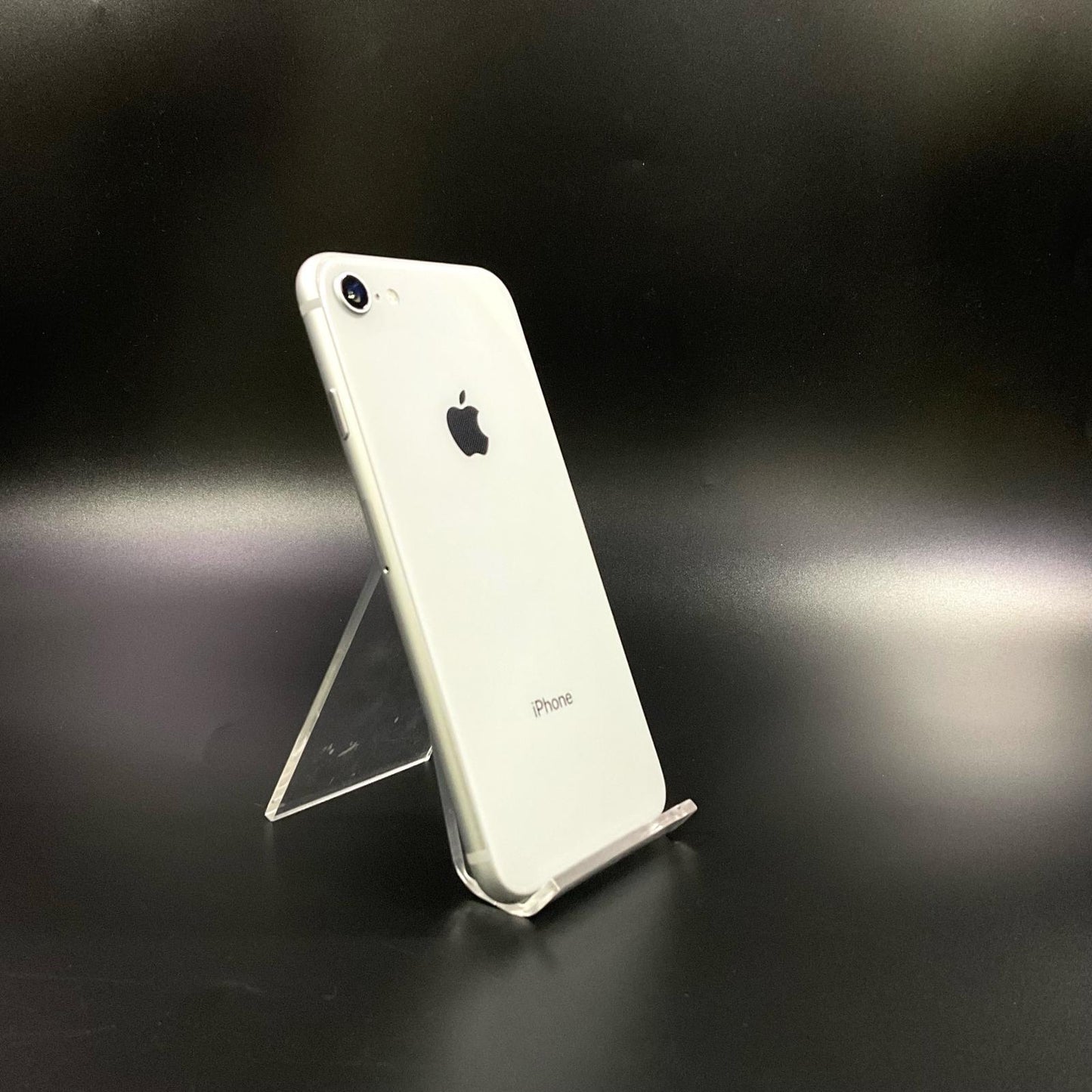 【最速発送】Apple iPhone iPhone 8 64GB シルバー docomo 白ロム【難有】 100%