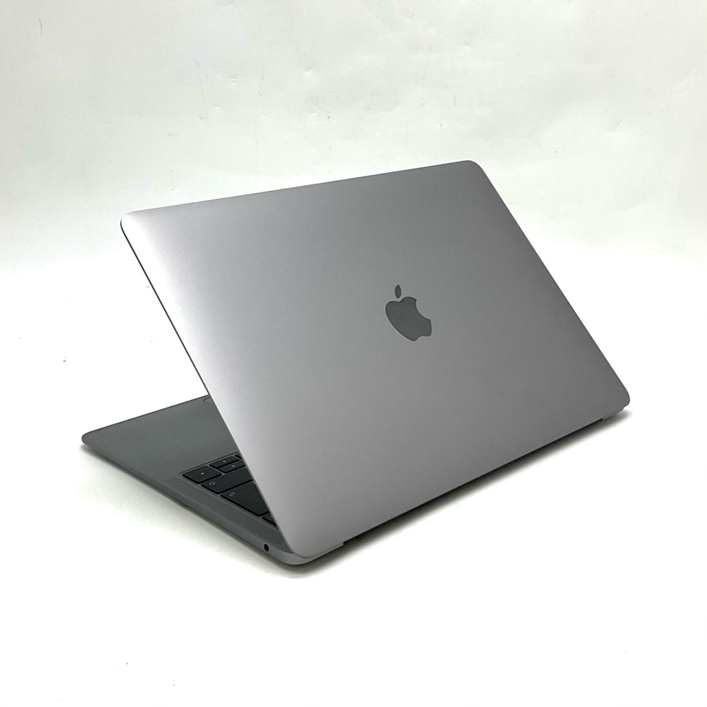 【全額返金保証】【最速発送】Apple MacBook Air 13インチ 2018 1.6 GHz Dual-Core Intel Core i5 8GB 1.5TB スペースグレイ 美品 動作確認済