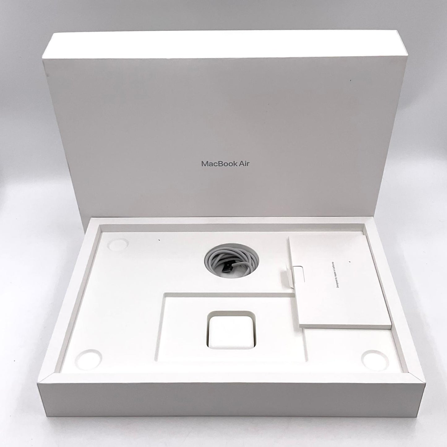 【全額返金保証】【最速発送】Apple MacBook Air 15インチ 2023 Apple M2 8GB 512GB スペースグレイ 99% 美品 動作確認済