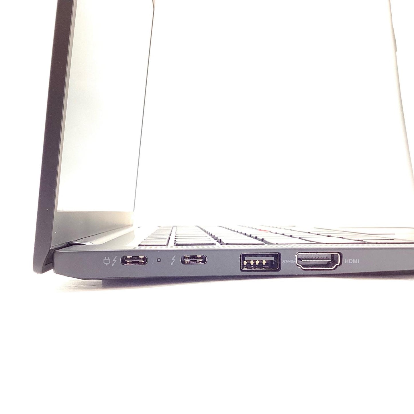 【全額返金保証】【最速発送】lenovo ThinkPad X1 Carbon Gen 10 21CCS2EG00 12th Gen Core i5-1250P 16GB SSD 256GB 動作確認済