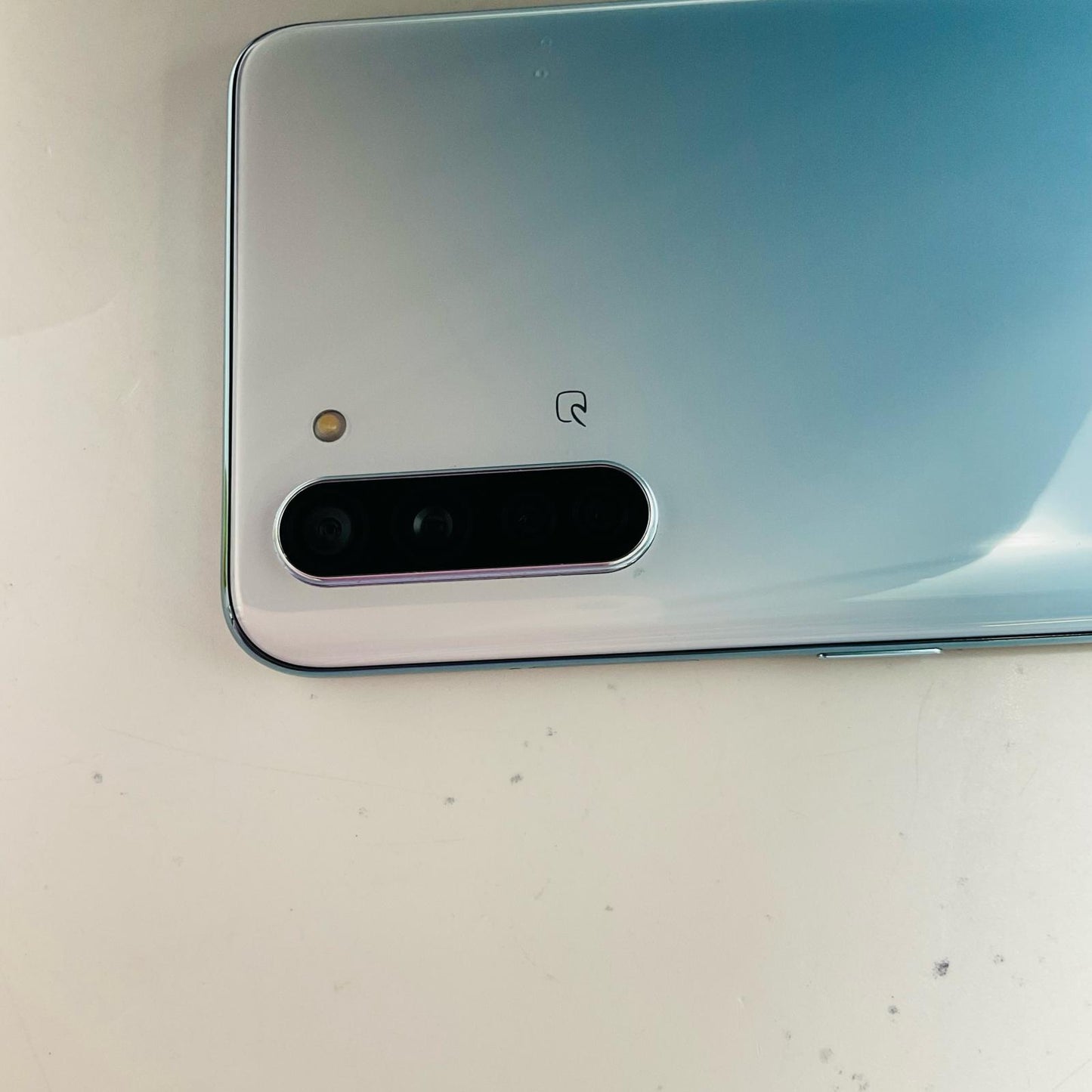 【全額返金保証】【最速発送】OPPO Reno 3A 128GB ホワイト 楽天モバイル CPH2013 白ロム 美品 動作確認済