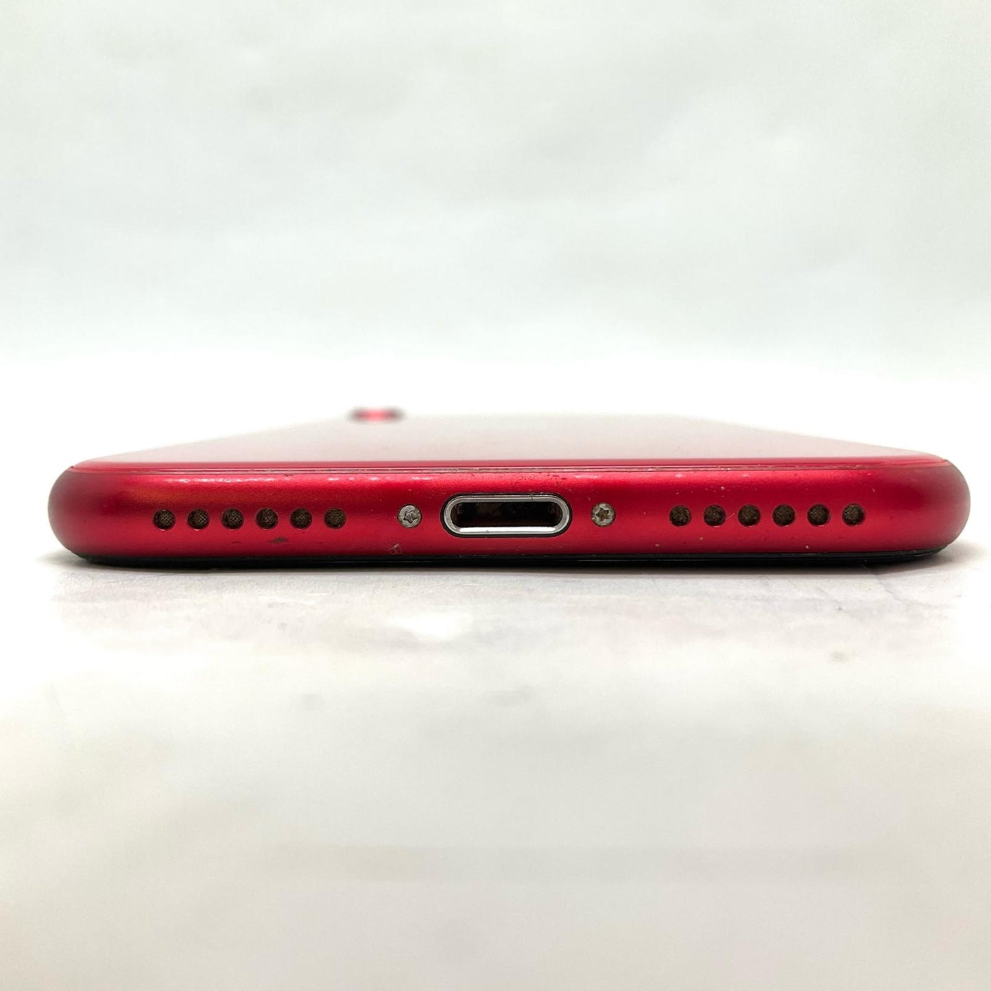 【全額返金保証】【最速発送】Apple iPhone iPhone SE（第2世代） 128GB (PRODUCT)RED SIMフリー 白ロム 動作確認済 79%