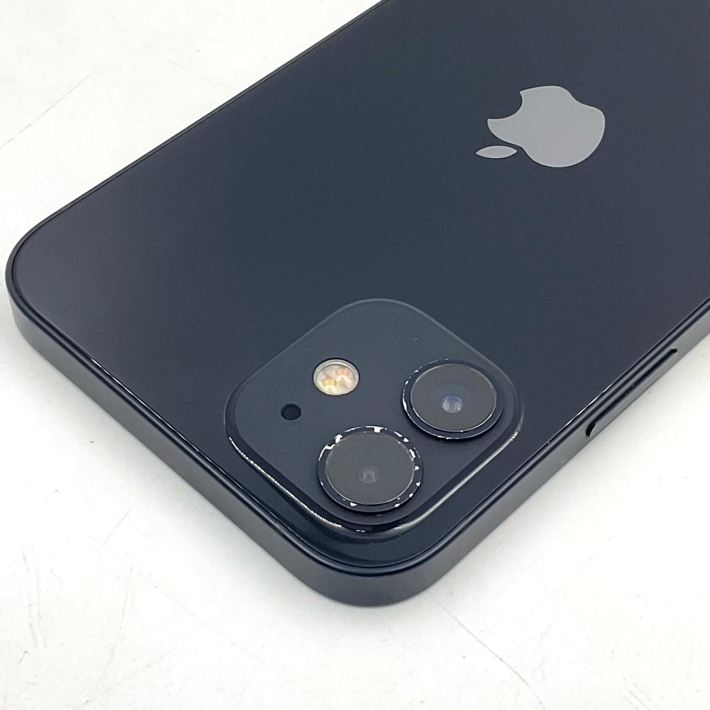 【全額返金保証】【最速発送】Apple iPhone iPhone 12 128GB ブラック docomo SIMフリー 白ロム 動作確認済 75%