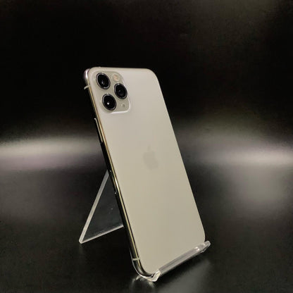 【全額返金保証】【最速発送】Apple iPhone iPhone 11 Pro 64GB シルバー docomo 白ロム 動作確認済 79%