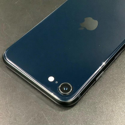 【全額返金保証】【最速発送】Apple iPhone iPhone SE（第3世代） 256GB ミッドナイト SIMフリー 白ロム 動作確認済 79%