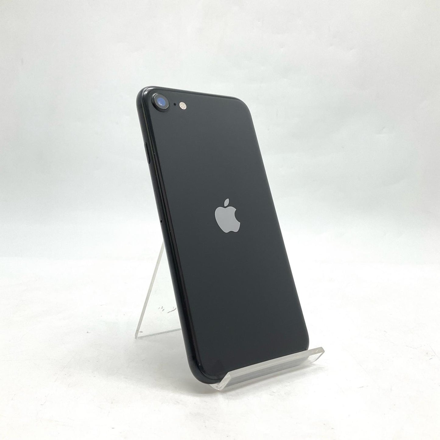 【全額返金保証】【最速発送】Apple iPhone iPhone SE（第2世代） 64GB ブラック Softbank 白ロム 動作確認済 75%