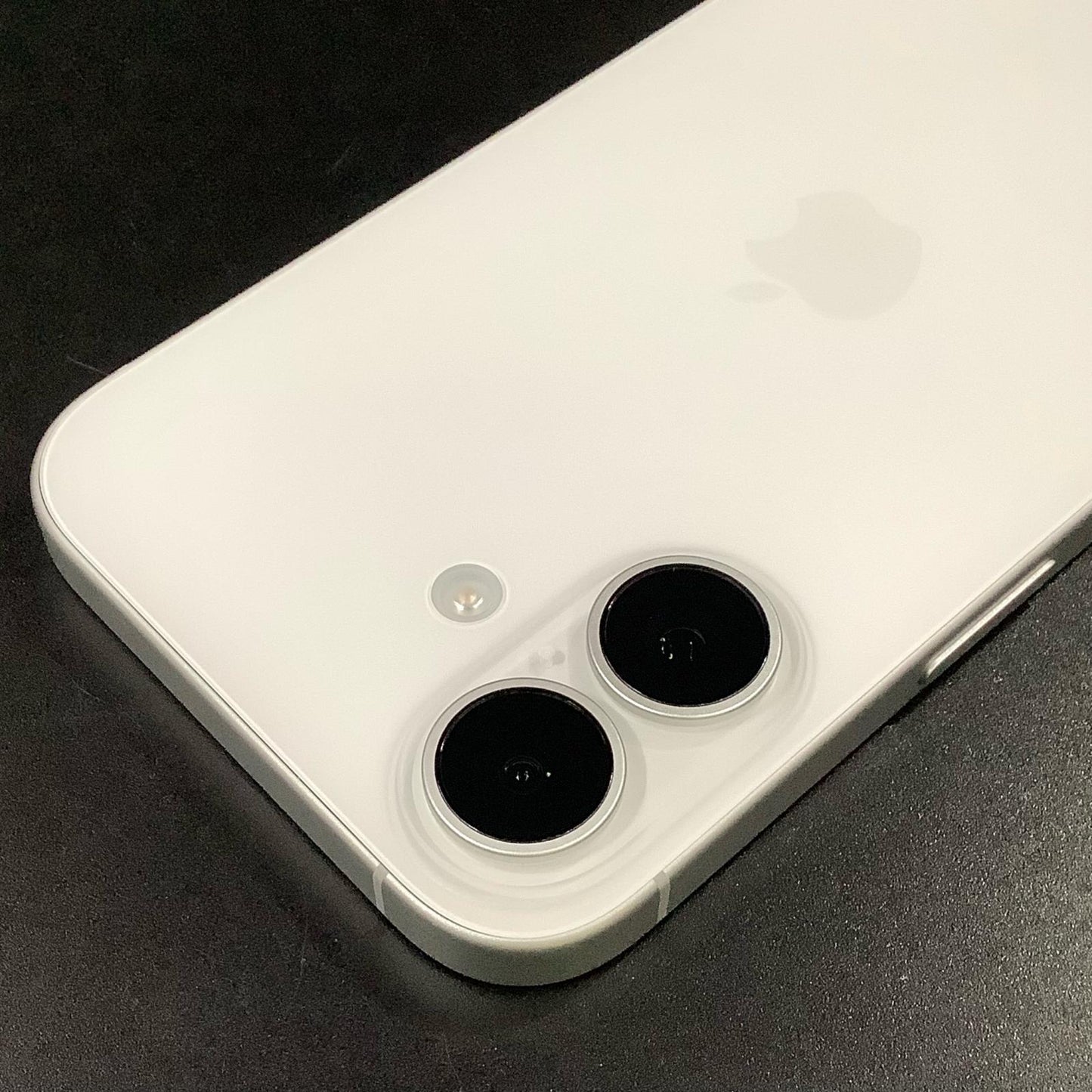 【全額返金保証】【最速発送】Apple iPhone iPhone 17 512GB ホワイト SIMフリー 白ロム 美品 動作確認済 100%