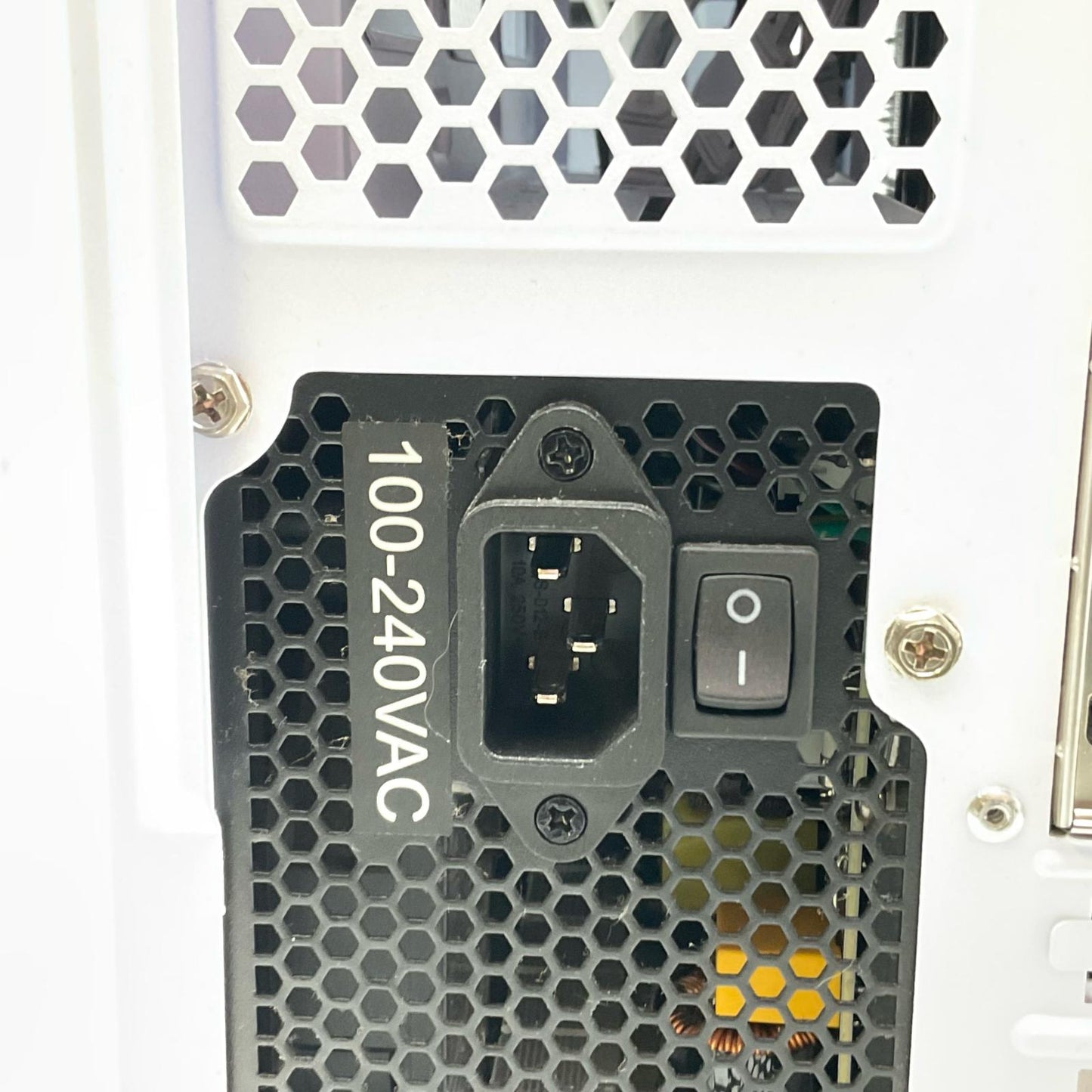【全額返金保証】【最速発送】自作PC ゲーミングデスクトップPC AMD Ryzen 7 5700X 16GB M.2 SSD 512GB NVIDIA GeForce RTX 4060 美品 動作確認済