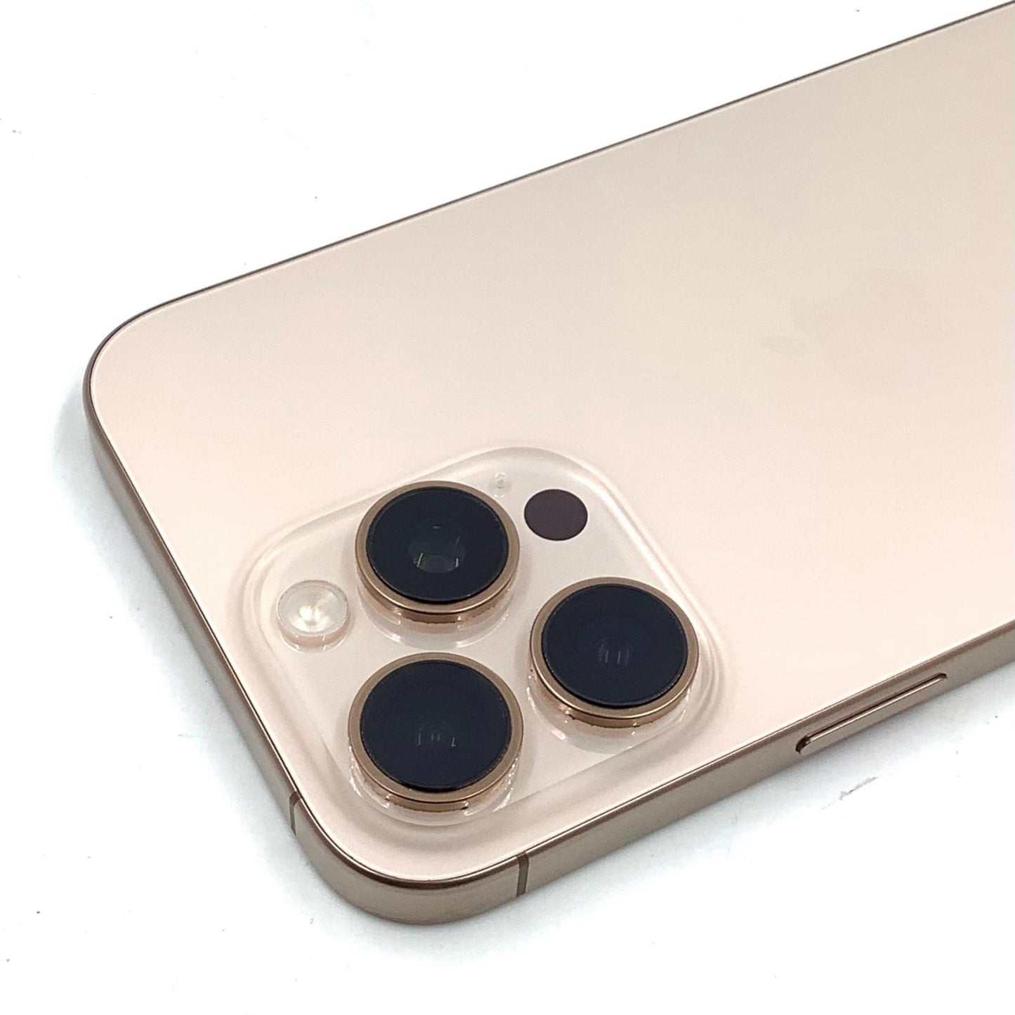 【全額返金保証】【最速発送】Apple iPhone iPhone 16 Pro Max 256GB デザートチタニウム Softbank 白ロム 美品 動作確認済 89%