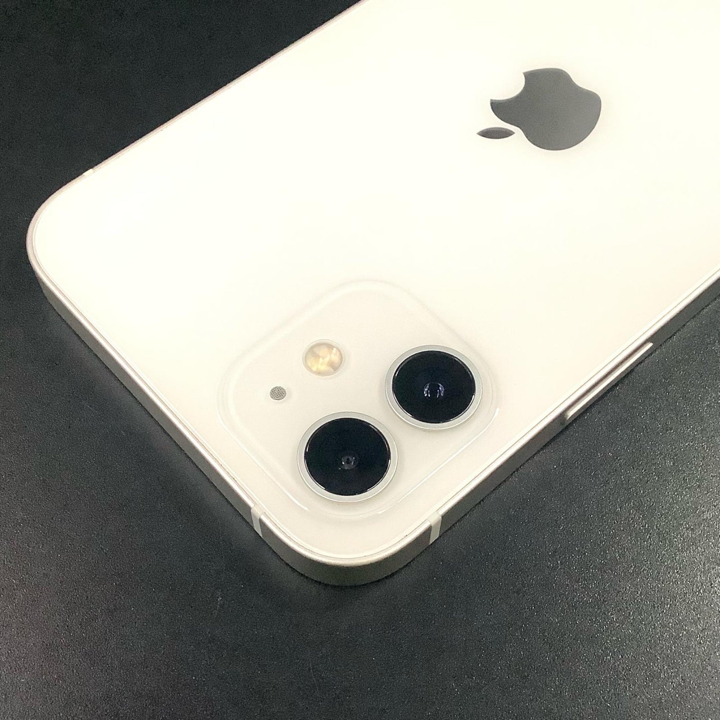 【全額返金保証】【最速発送】Apple iPhone iPhone 12 128GB ホワイト au 白ロム 動作確認済 52%