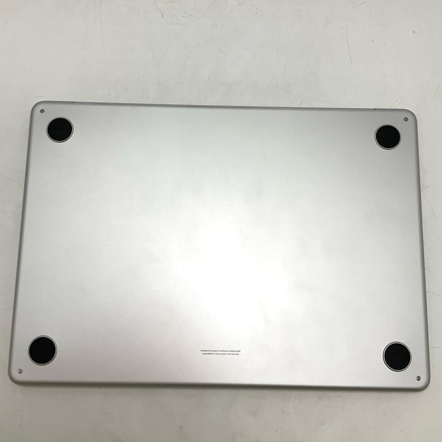 【全額返金保証】【最速発送】Apple MacBook Air 13.6インチ 2022 M2 8core 8GB 256GB シルバー 98% 美品 動作確認済
