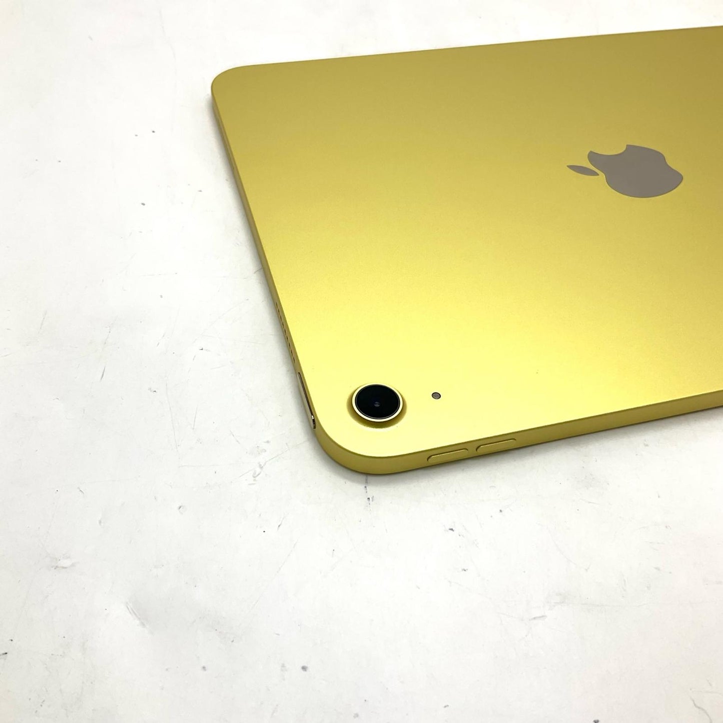 【全額返金保証】【最速発送】Apple iPad iPad A16 11インチ 128GB イエロー Wi-Fi 超美品 動作確認済
