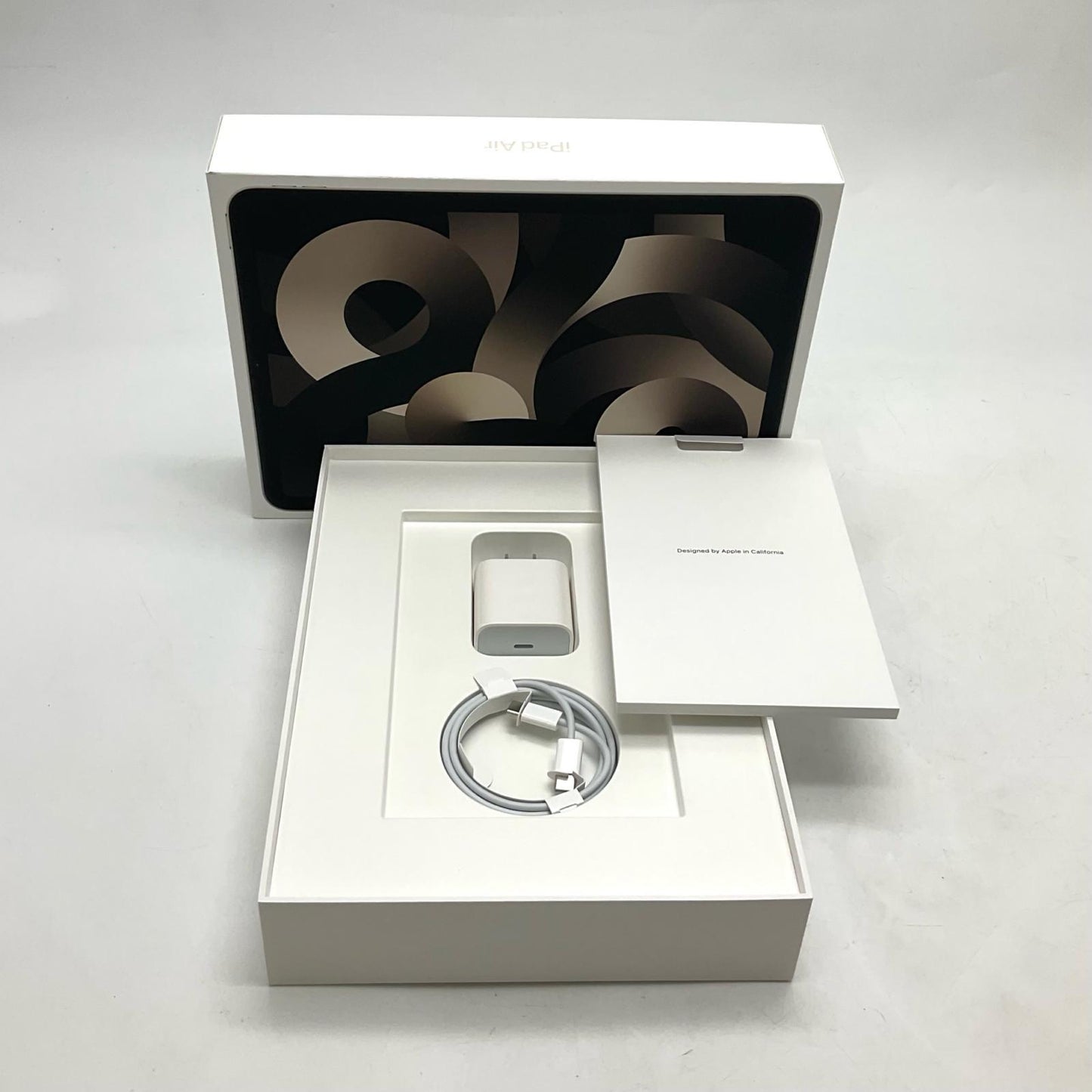 【全額返金保証】【最速発送】Apple iPad Air 10.9インチ 第5世代 256GB スターライト WiFi+Cellular Softbank SIMフリー 白ロム 美品 動作確認済