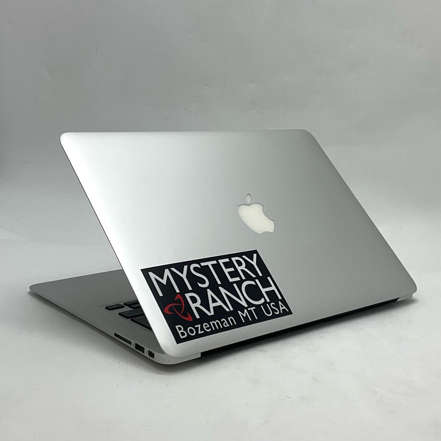 【全額返金保証】【最速発送】Apple MacBook Air Air 13インチ 2012 2 GHz デュアルコアIntel Core i7 8GB 512GB シルバー 動作確認済
