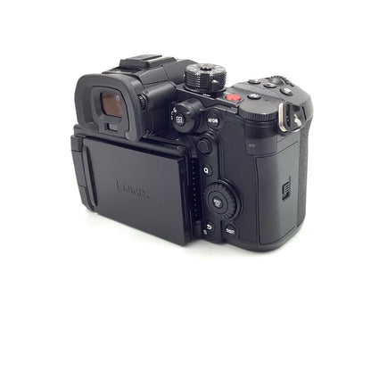 【全額返金保証】【最速発送】Panasonic デジタル一眼 LUMIX DC-GH6 ボディ ブラック 美品 動作確認済