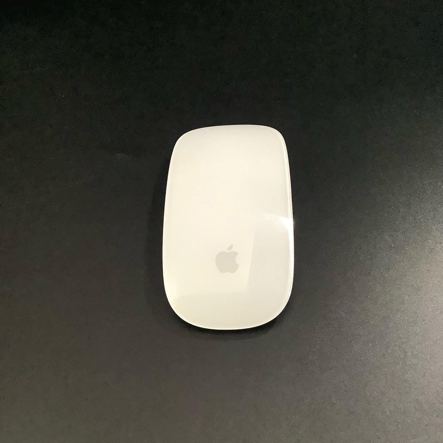 【全額返金保証】【最速発送】Apple Magic Mouse 2 MLA02J/A A1657 美品 動作確認済