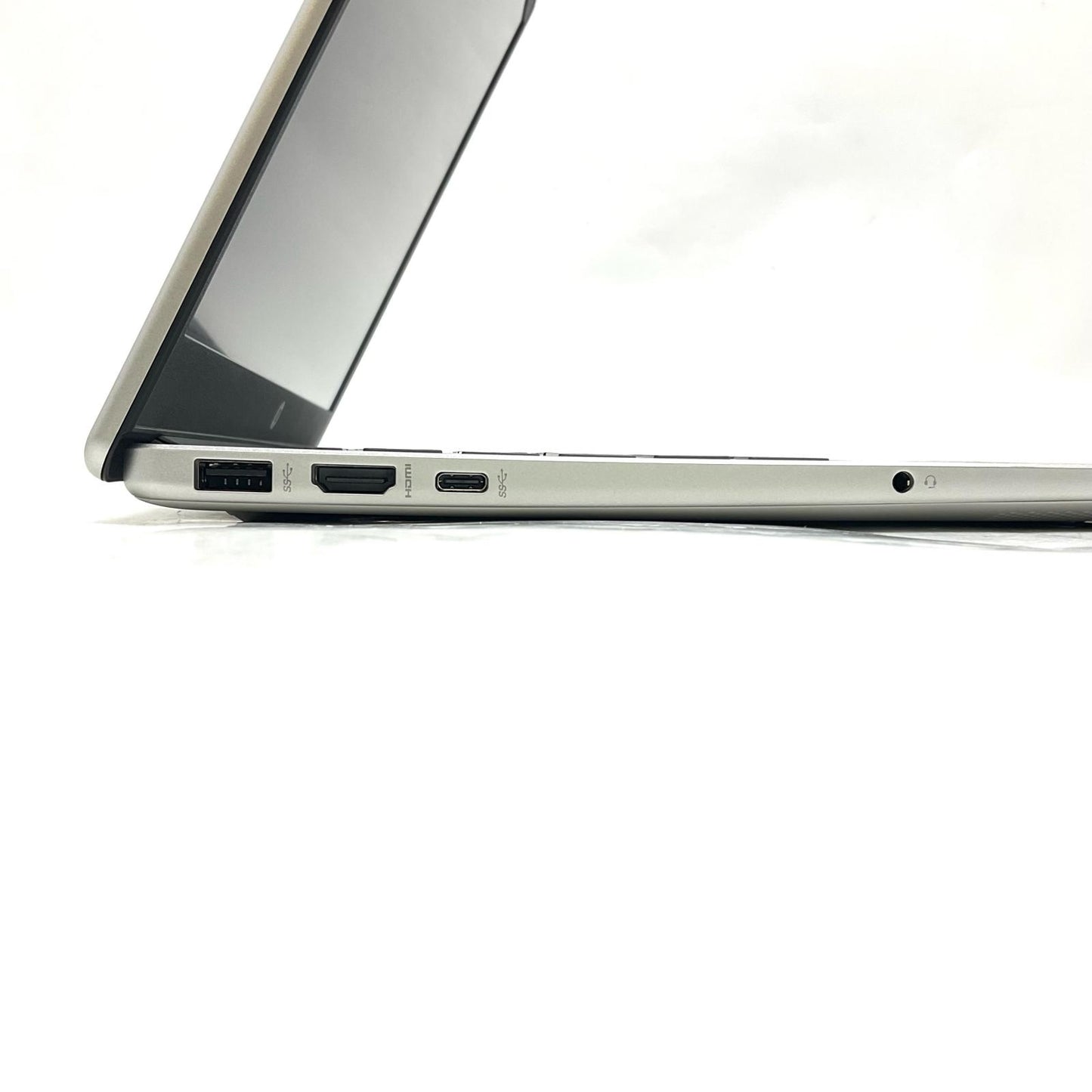 【全額返金保証】【最速発送】HP Laptop 15-fd0228TU 9H009PA#ABJ 13th Gen Intel(R) Core(TM) i5-1334U 16GB M.2 SSD 512GB 96.4% 美品 動作確認済