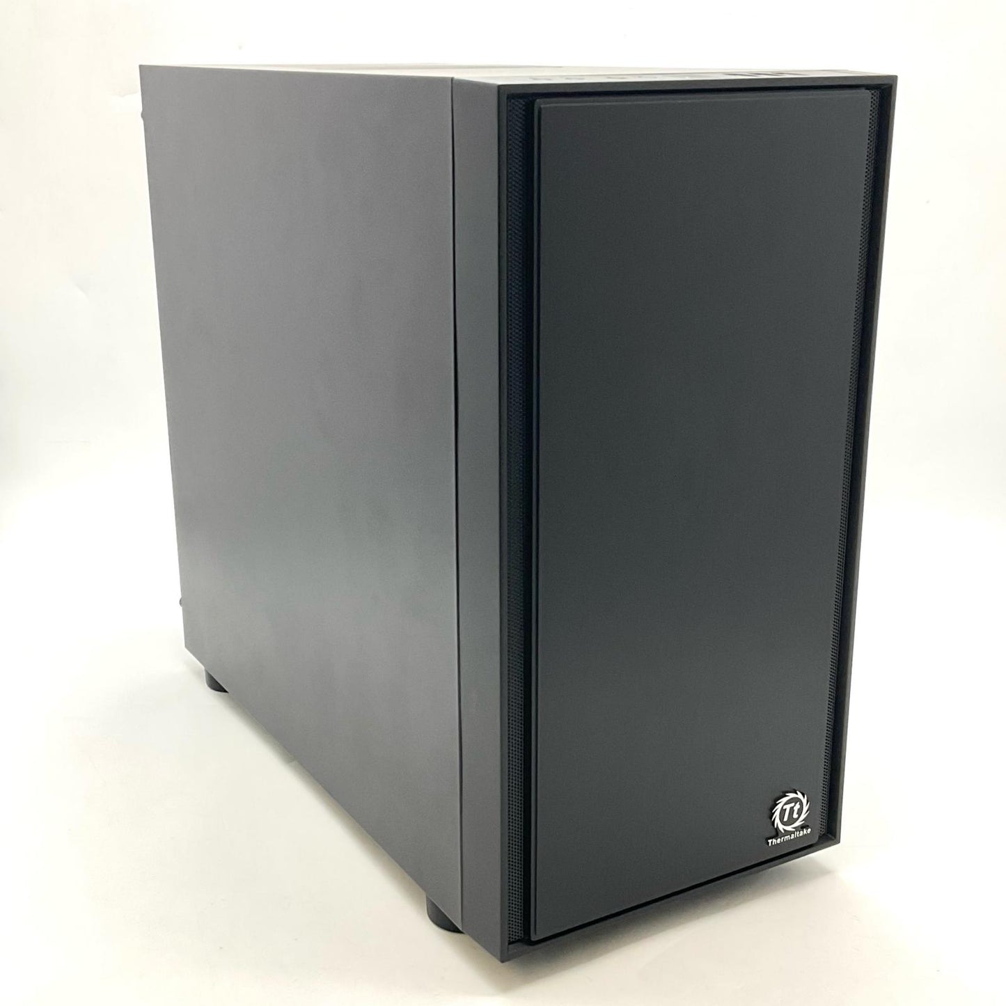 【全額返金保証】【最速発送】Thermaltake Varsa H17 DESKTOP-2HTREQE Intel Core i5-6500 CPU @ 3.20GHz 32GB SSD 932GB NVIDIA GeForce RTX 2070 美品 動作確認済