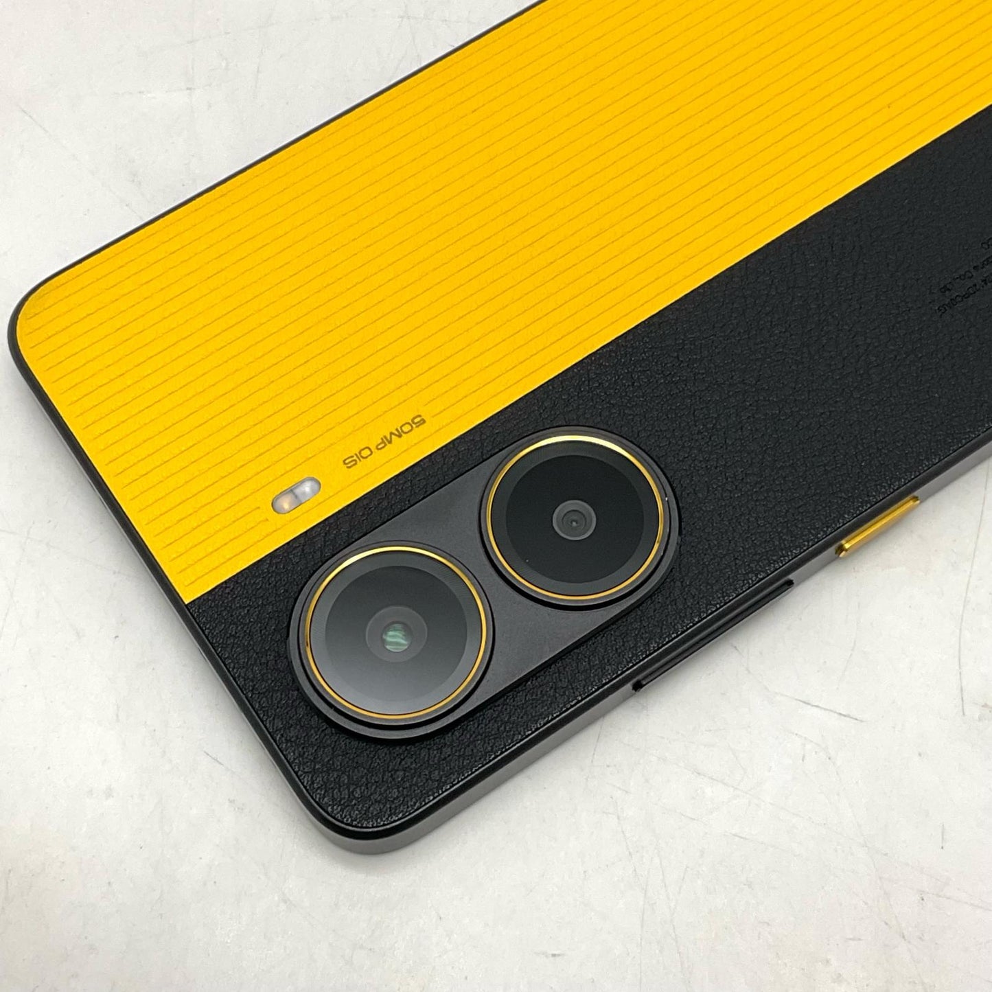 【全額返金保証】【最速発送】Xiaomi POCO X7 Pro 256GB イエロー SIMフリー 2412DPC0AG 白ロム 動作確認済