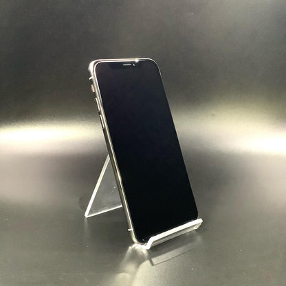 【全額返金保証】【最速発送】Apple iPhone iPhone XS 64GB シルバー docomo 白ロム 動作確認済 76%