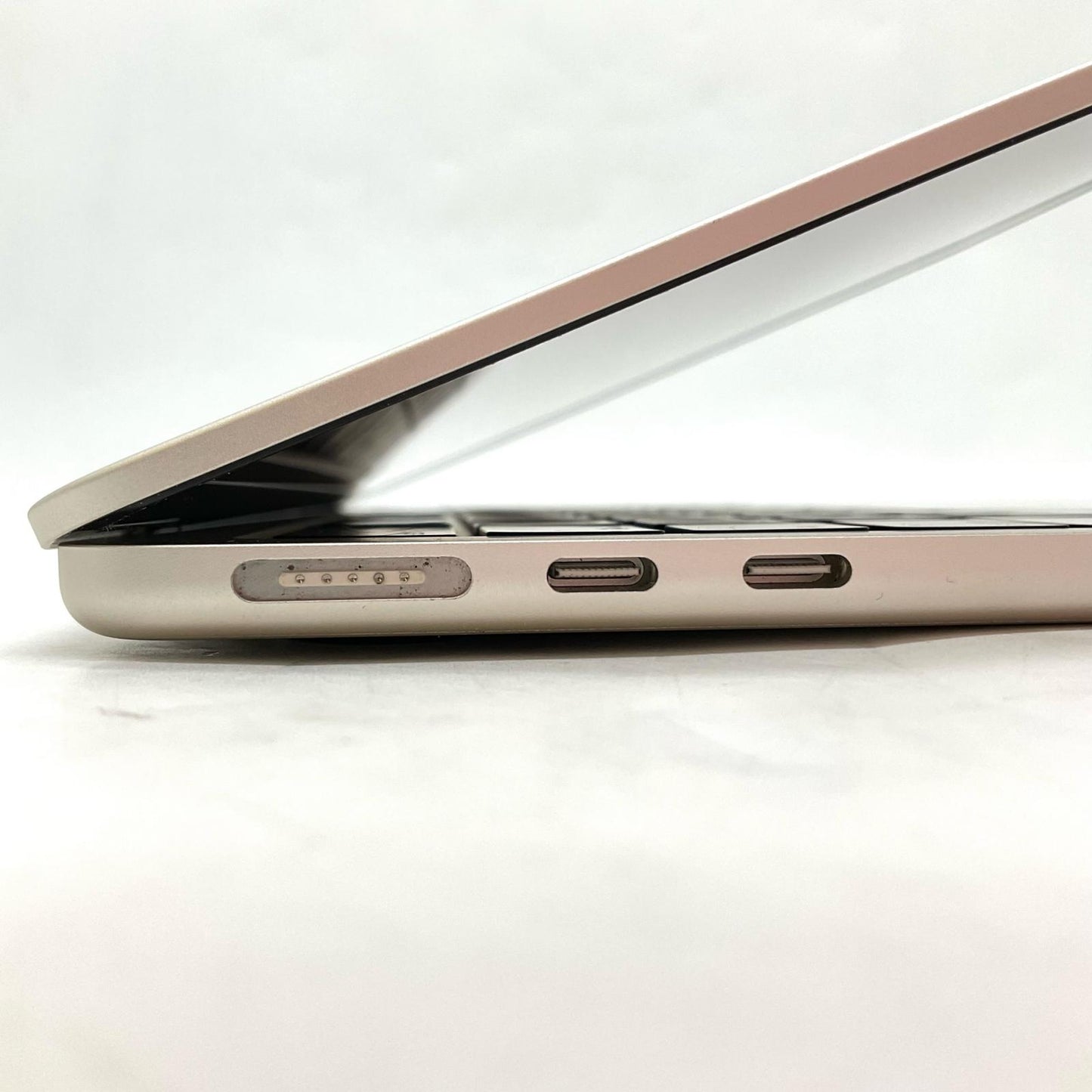 【全額返金保証】【最速発送】Apple MacBook Air Air 2022 Apple M2 16GB 512GB スターライト 100% 動作確認済