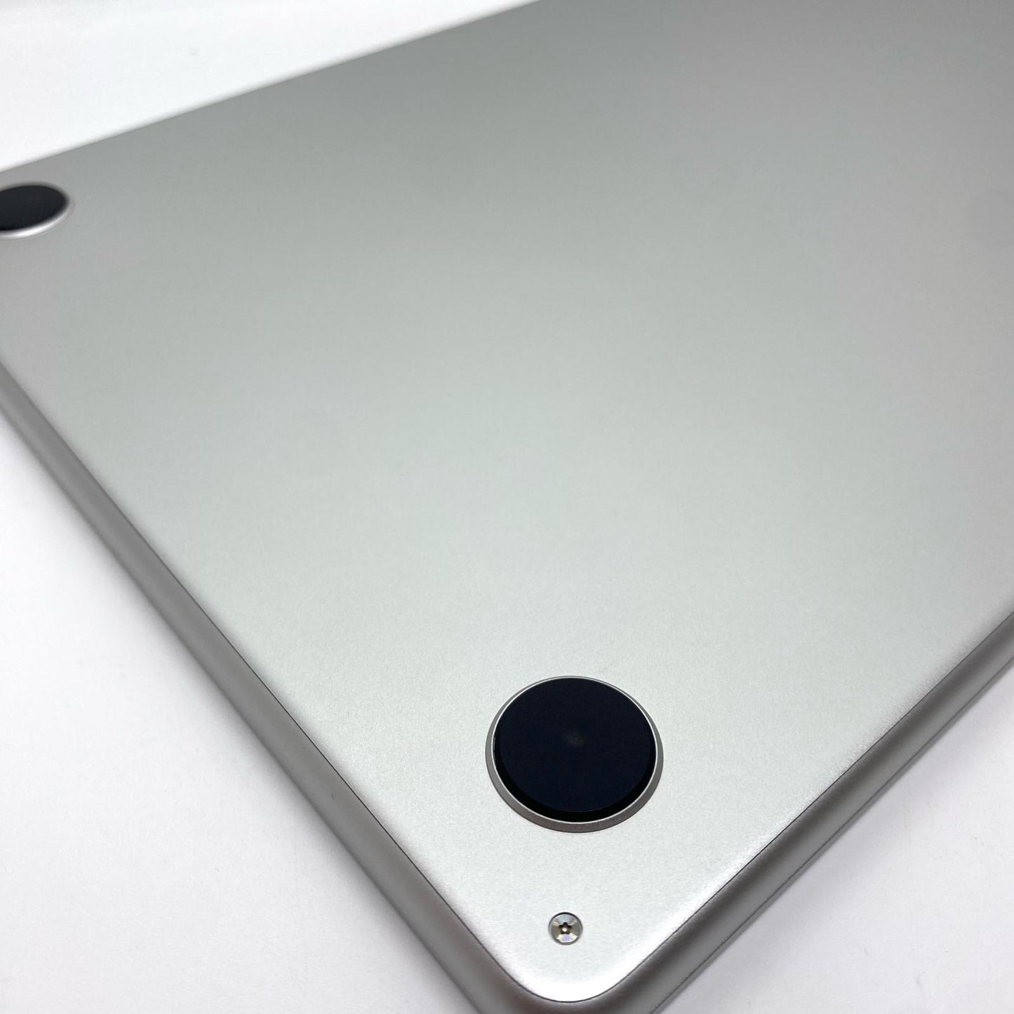 【全額返金保証】【最速発送】Apple MacBook Air 13.6インチ 2022 Apple M2 8GB 256GB シルバー 91% 動作確認済