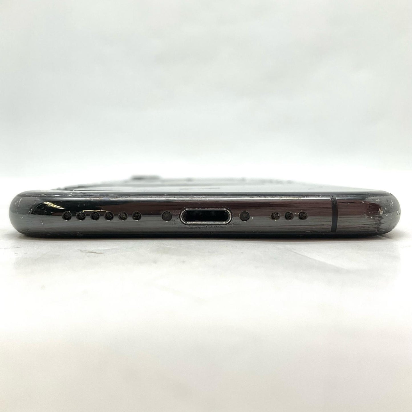 【最速発送】Apple iPhone iPhone XS 64GB スペースグレイ docomo 白ロム【難有】 84%